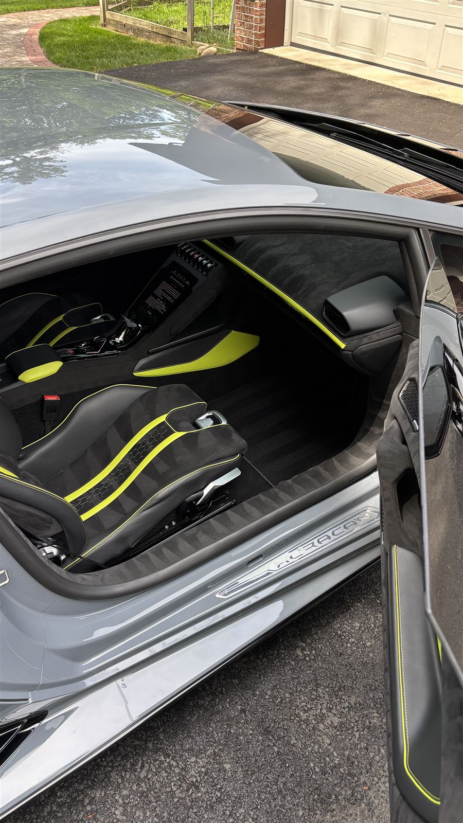 Lamborghini Huracán interior detailed by Avanti Car Care near Hackensack, NJ